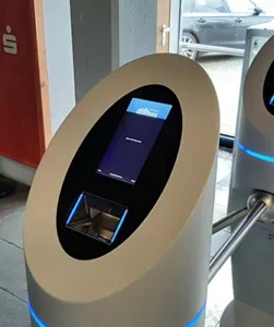 Sistemas de controle de acesso escaláveis